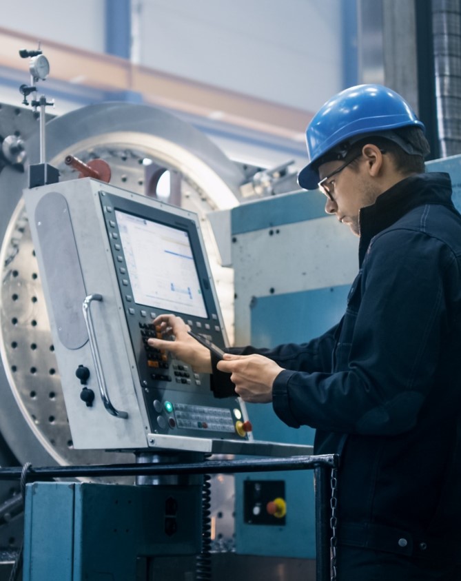 製造業